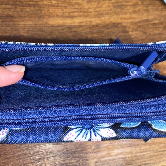 Vera Bradley Tropic Tapestry 3 in 1 Crossbody-NWOT - Picture 11 of 15